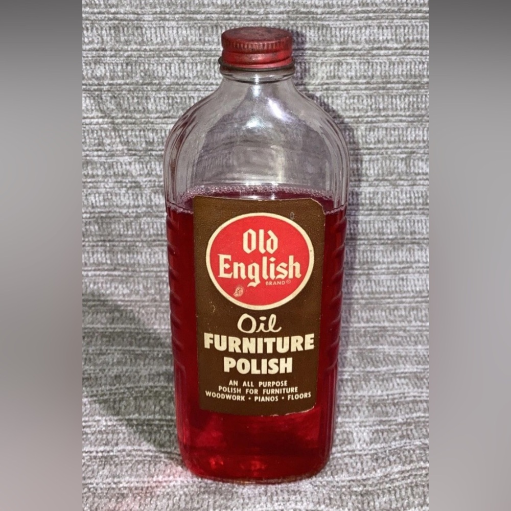 Vintage Old English Red Oil Furniture Polish 8oz Glass Bottle Metal Cap 75% Full